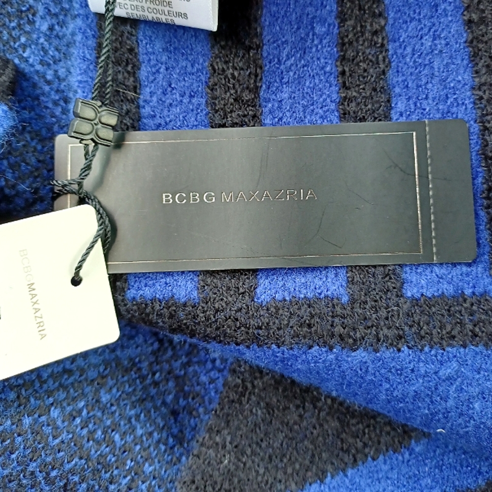 BCBGMaxAzria Geometric Sweater Cape Shawl Vest Wrap Ruana Poncho Cardigan NWT - Picture 4 of 12
